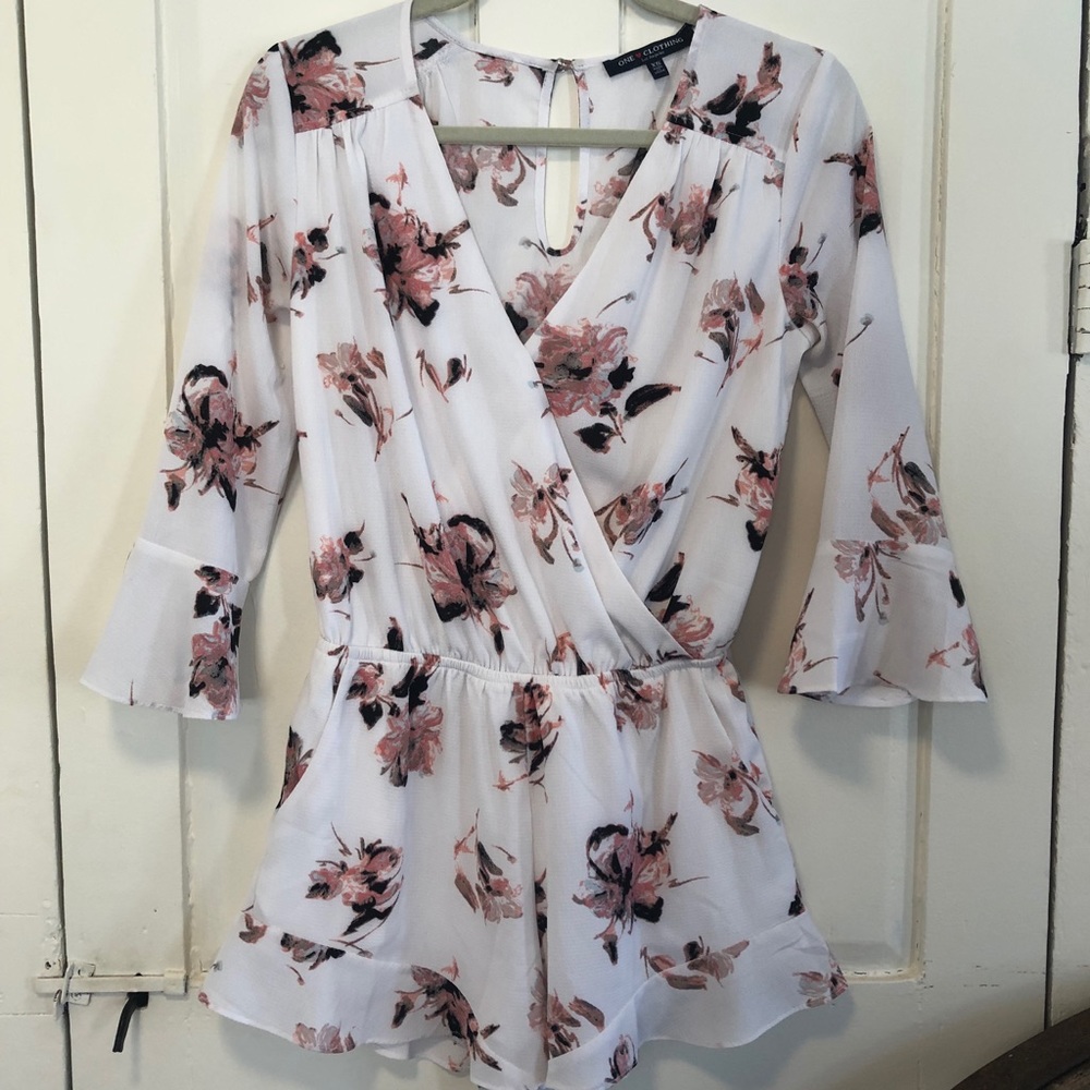 White floral print three quarter sleeve romper